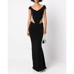 NWT Retrofête Giada Off The Shoulders Sweetheart Neckline Cut Out Long Dress M